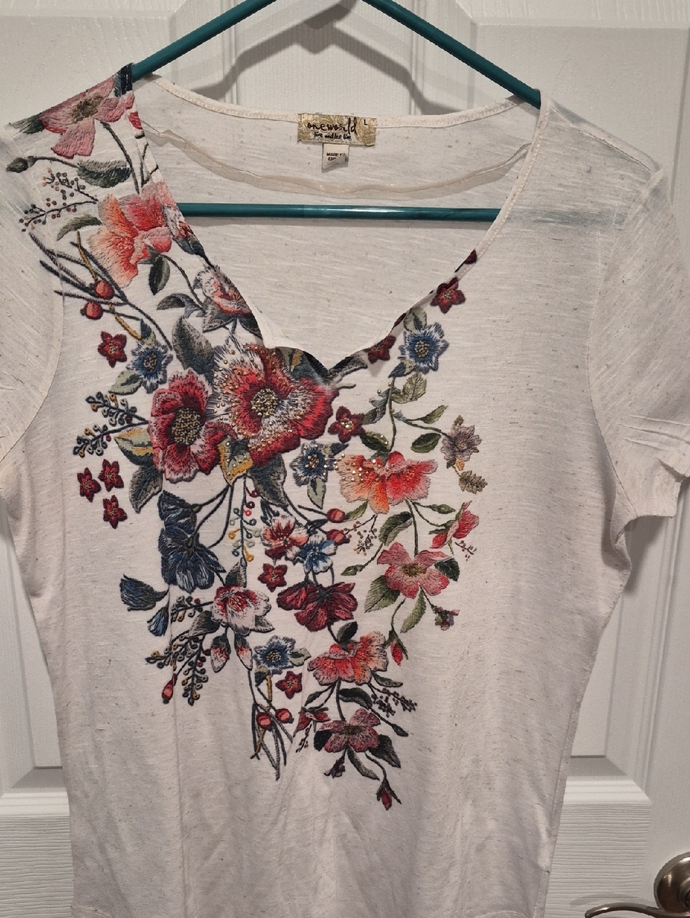 ONE WORLD White V-Neck Tee with Multicolor Floral Embroidery
